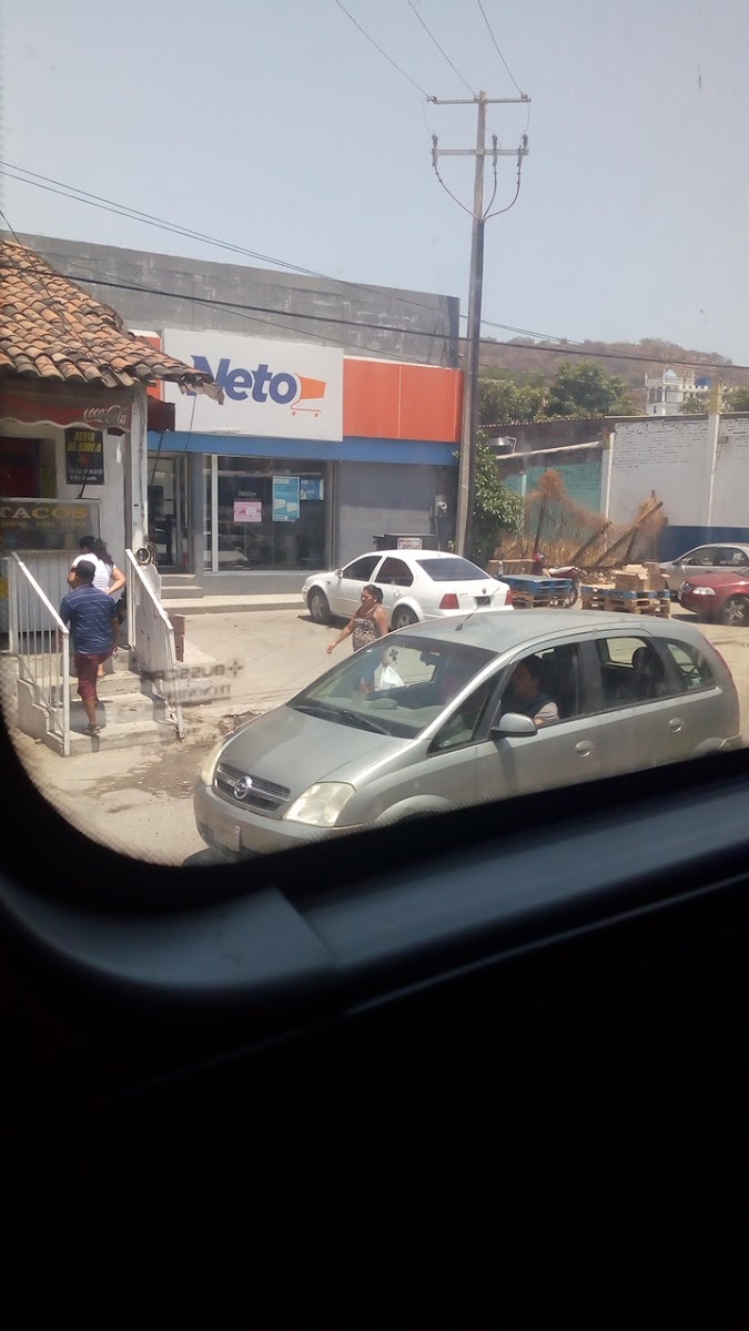 Tiendas Neto